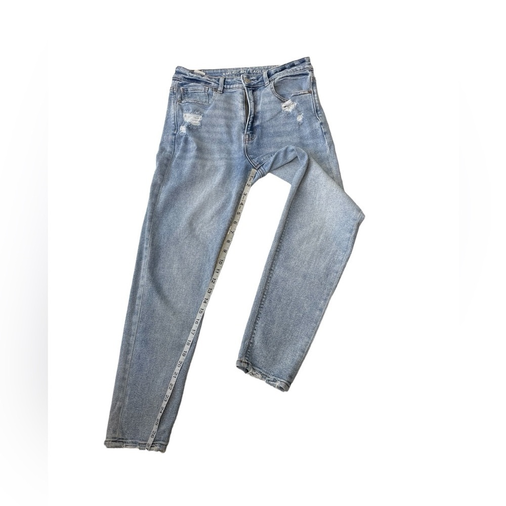 American Eagle Distressed Mom Jeans Size 6 - Picture 8 of 12